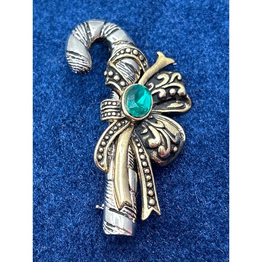 Candy Cane Brooch Pin With Emerald-Like Gemstone & Gold-Tone Bow